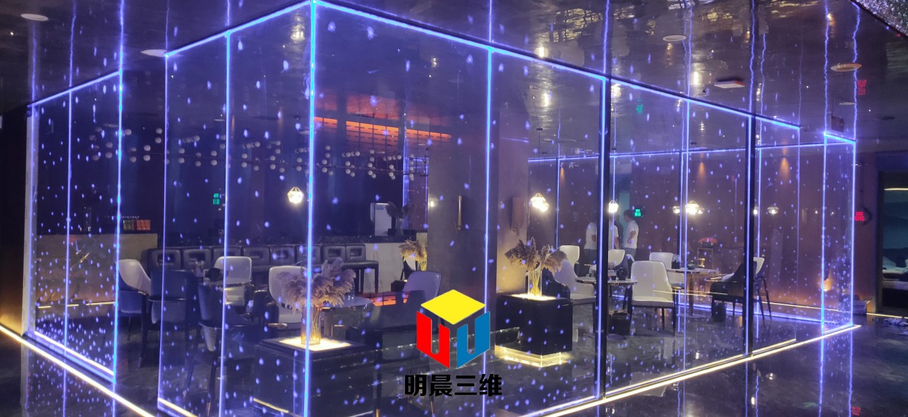 現(xiàn)代簡(jiǎn)約客廳里的激光內(nèi)雕玻璃隔斷之美